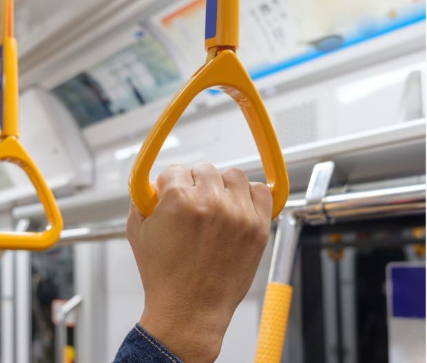 電車つり革