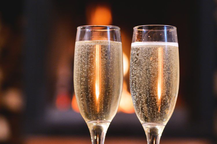 秋の夜長の素敵な過ごし方。「五感」を満たして〝大人時間〟を楽しもう